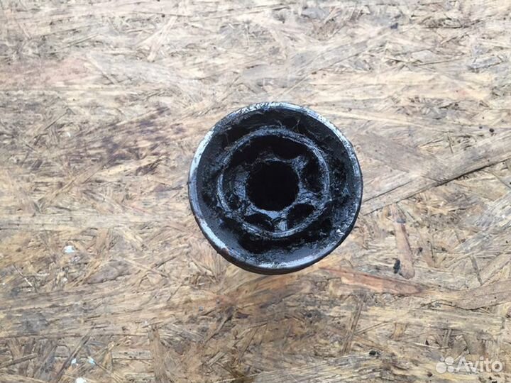 Шрус левый Opel Vectra C sedan 1.8 2007