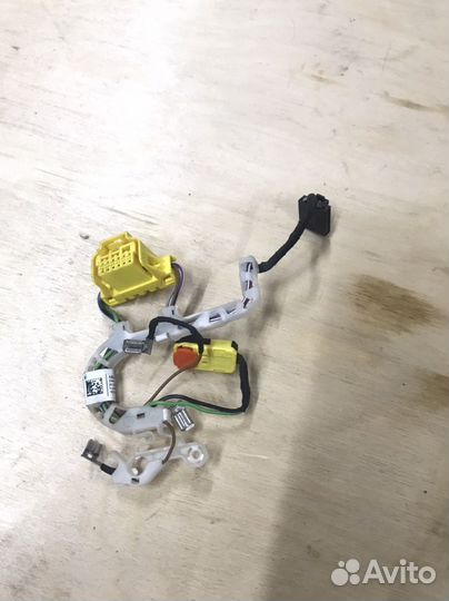 Проводка мультируля Passat B8