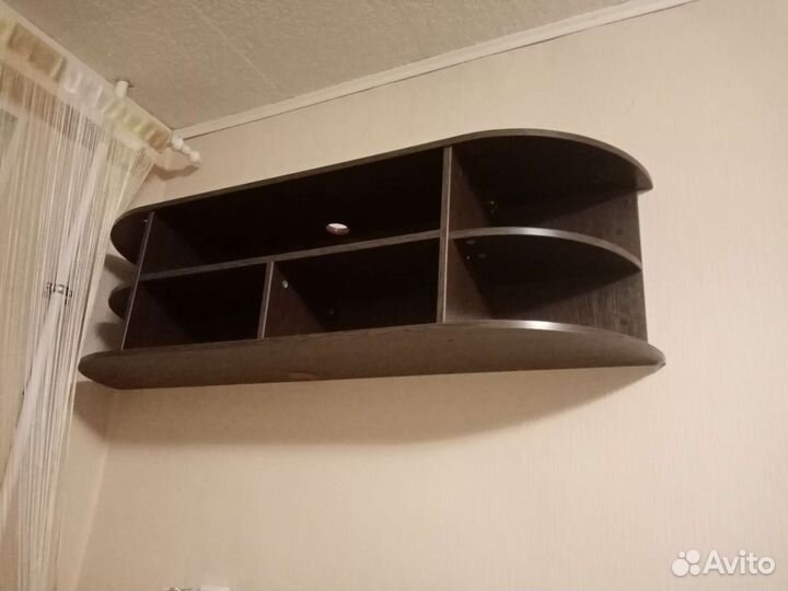 Полка настенная бу