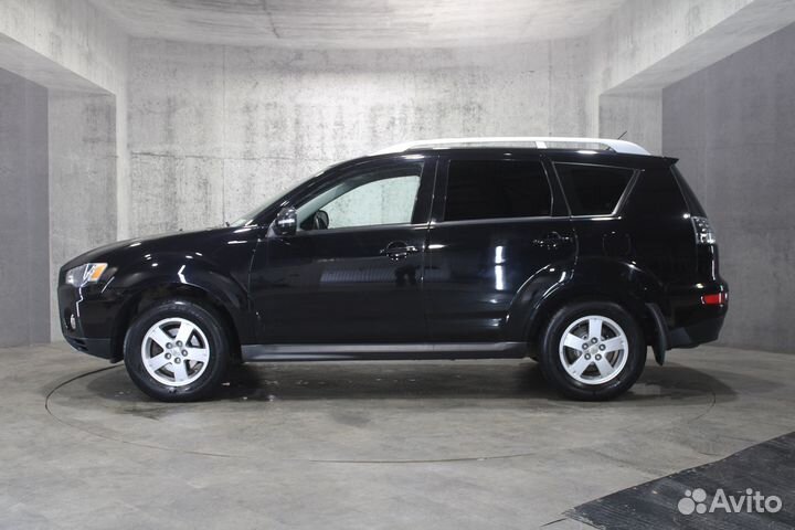 Mitsubishi Outlander 2.4 CVT, 2010, 256 186 км