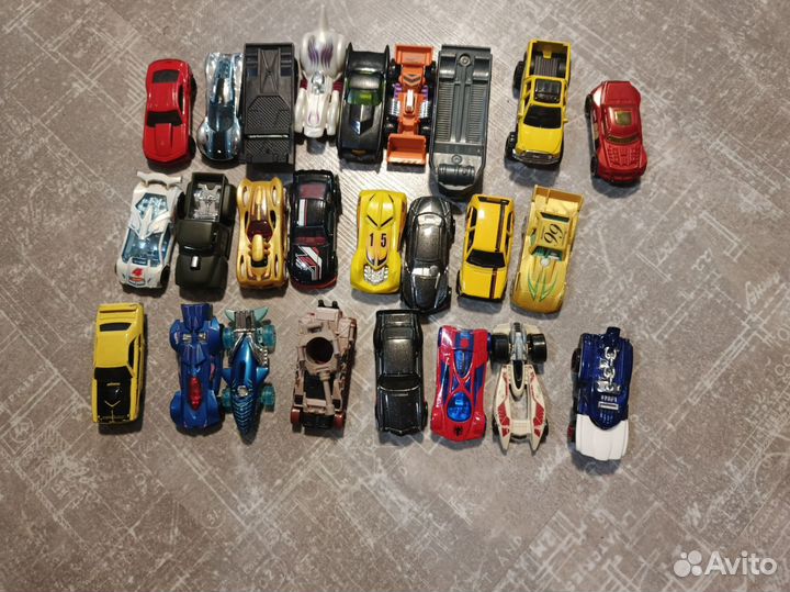 Hot wheels машинки