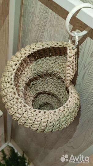 Кашпо вязаное ракушка подвесное
