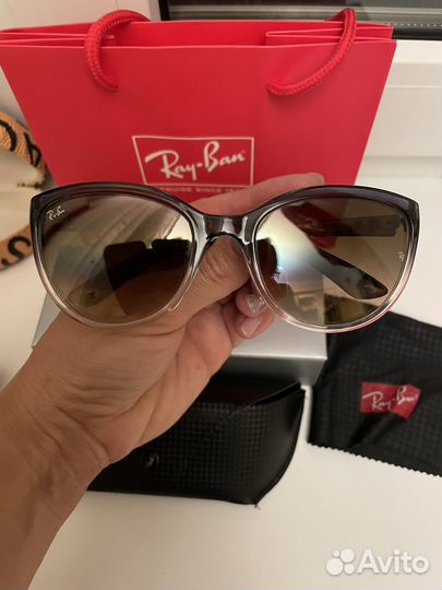 Бронь:Солнцезащитные очки Ray Ban+ имиджевые YSL