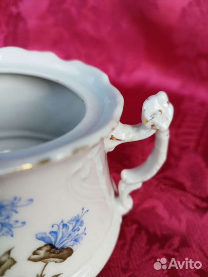 Сахарница старинная