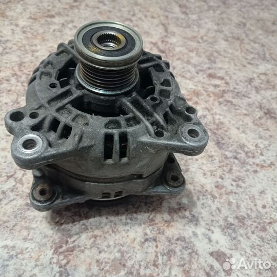 Генератор на Рено