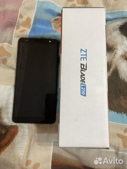 Телефон ZTE