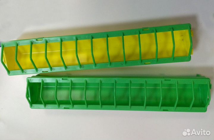 Кормушки, поилки для птиц