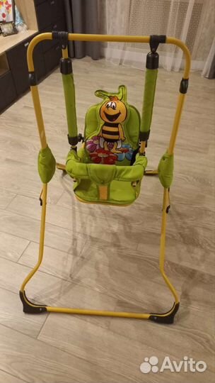 Детская качелька