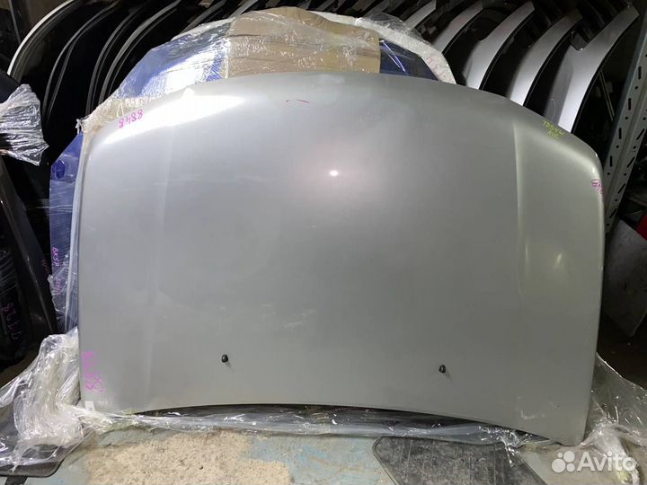 Suzuki grand vitara капот