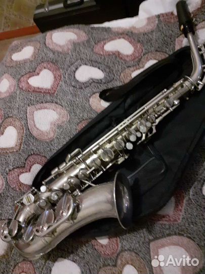 Саксофон альт