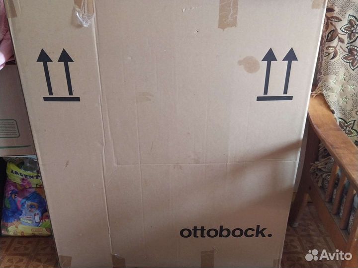 Прогулочная коляска новая