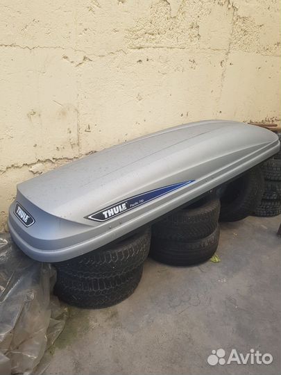 Автобокс на крышу Thule Pacific 700