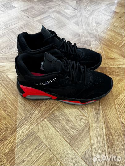 Спортивные кроссовки мужские