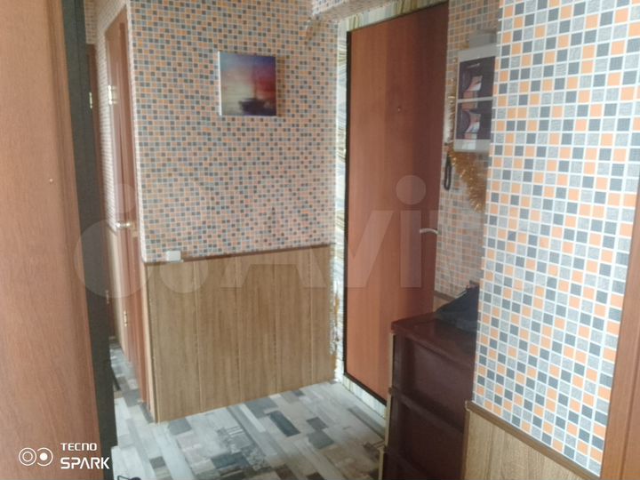 2-к. квартира, 44 м², 3/3 эт.