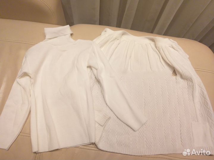 Вязаный комплект-двойка с ажурным узором