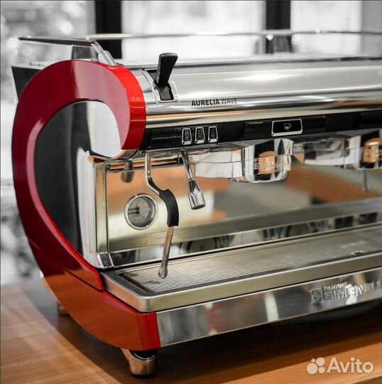 Кофемашина Nuova Simonelli Aurelia Wave T3 2GR V