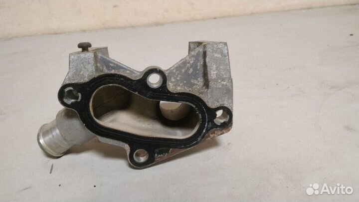 Фланец системы охлаждения Ford Focus 1 1.6