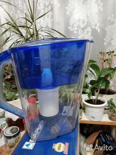 Фильтр кувшин для воды барьер