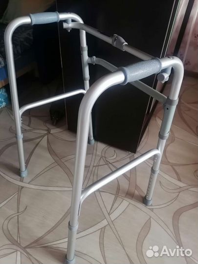 Ходунки для взрослых