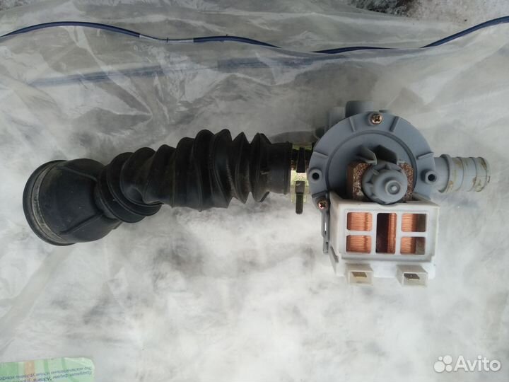 Помпа на стиральную машину Samsung