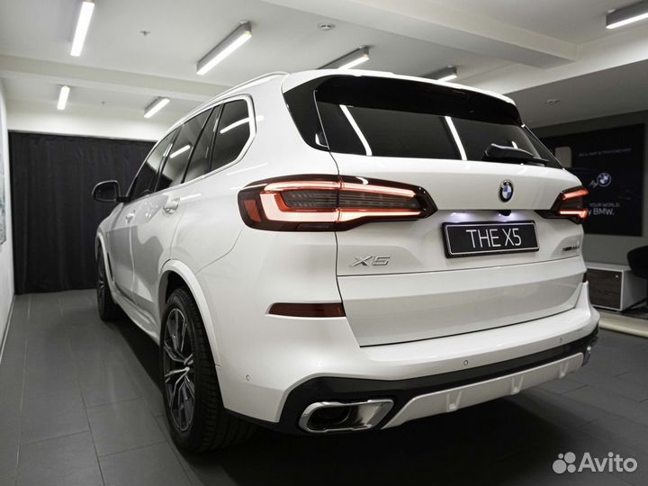 BMW X5 3.0 AT, 2022