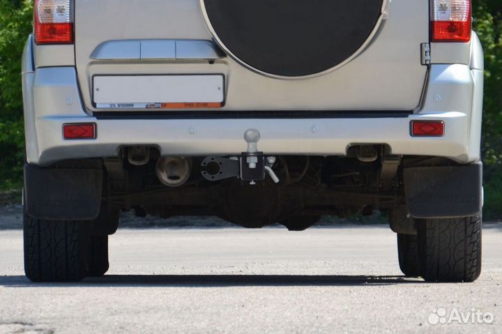 Тсу съемный квадрат UAZ Patriot 2014