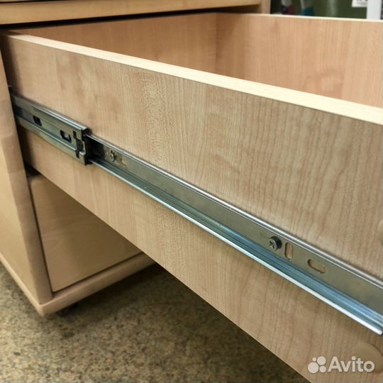 Тумба Дэми из массива берёзы с пуфом