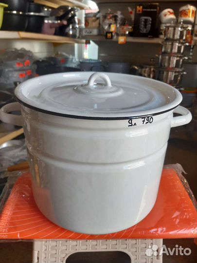 Кастрюля эмалированная 9 литров