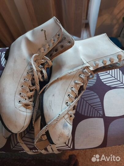 Коньки фигурные