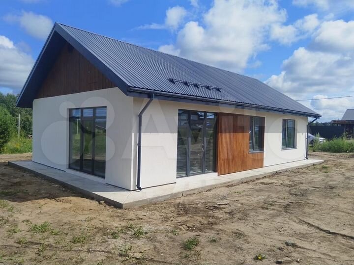 Дом 100 м² на участке 8 сот.