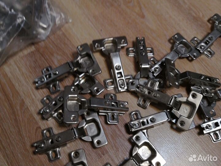 Петли мебельные накладные