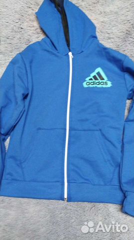 Спортивный костюм