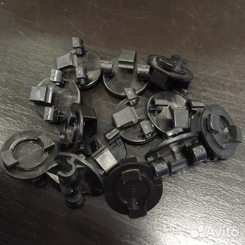 Клипса daewoo Nexia двери задней