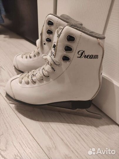 Коньки детские 33 размер