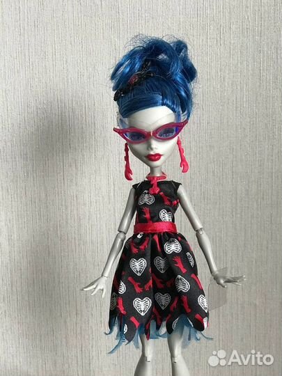 Кукла монстер хай monster high Гулия