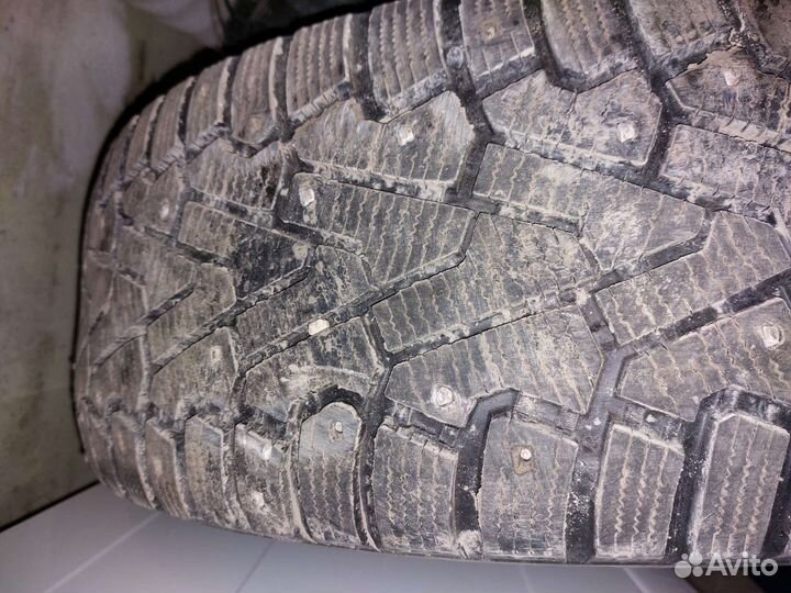 Pirelli Ice Zero 235/65 R17
