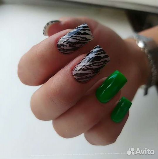 Маникюр, педикюр, наращивание ногтей