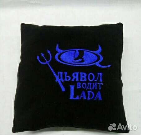 Подушка в автомобиль