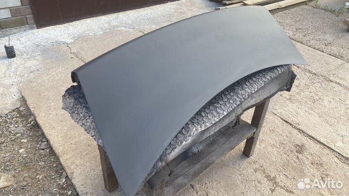 Продаю крышку багажника Фольцваген Бора