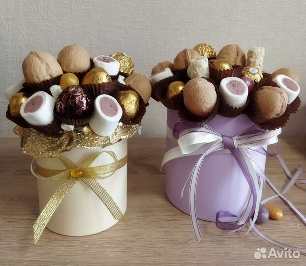 Подарочный набор, букет из орехов и шоколада