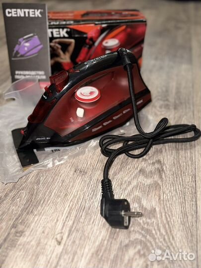 Паровой утюг новый