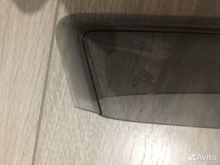 Дефлекторы окон на Citroen C4