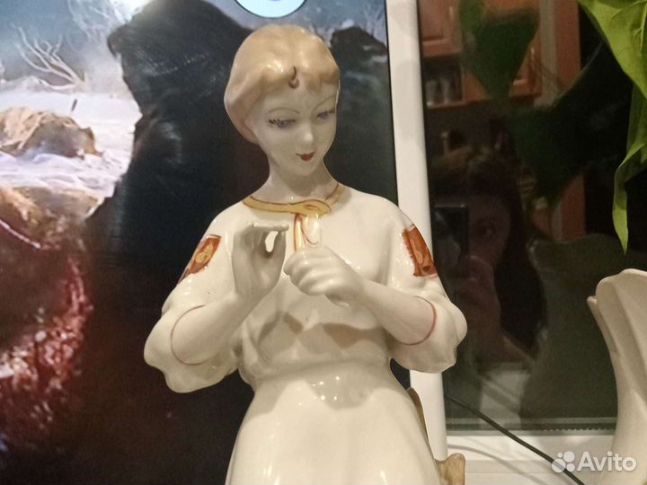 Статуэтка СССР фарфоровая лфз