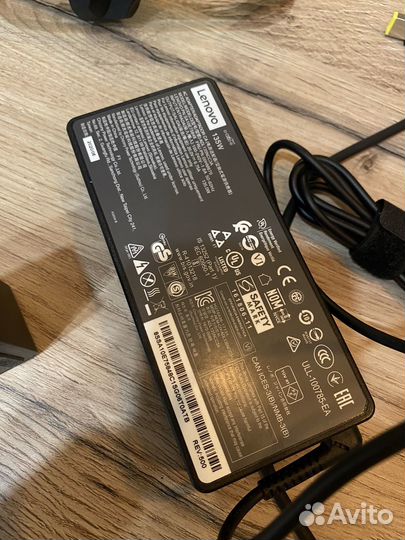 Док-станция Lenovo Thunderbolt 3 Essential Dock