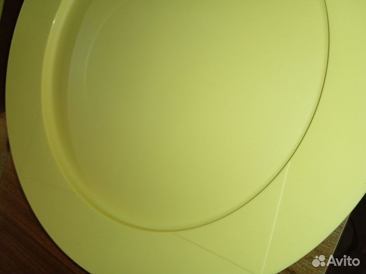 Новые тарелки плоские Tupperware 5 шт