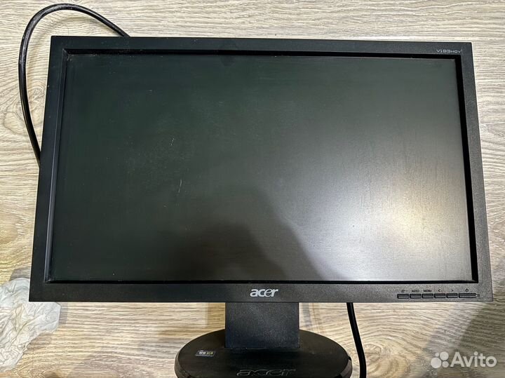 Монитор Acer v193hqv