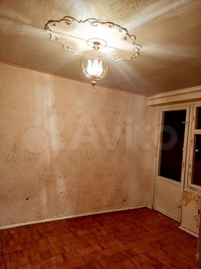 2-к. квартира, 52 м², 10/12 эт.