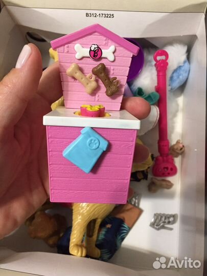 Аксессуары для Barbie