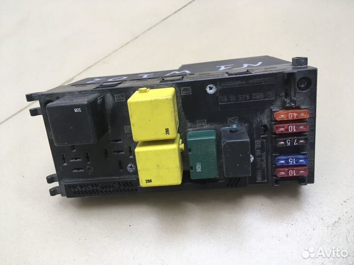 Блок предохранителей Mercedes W202 0195455632