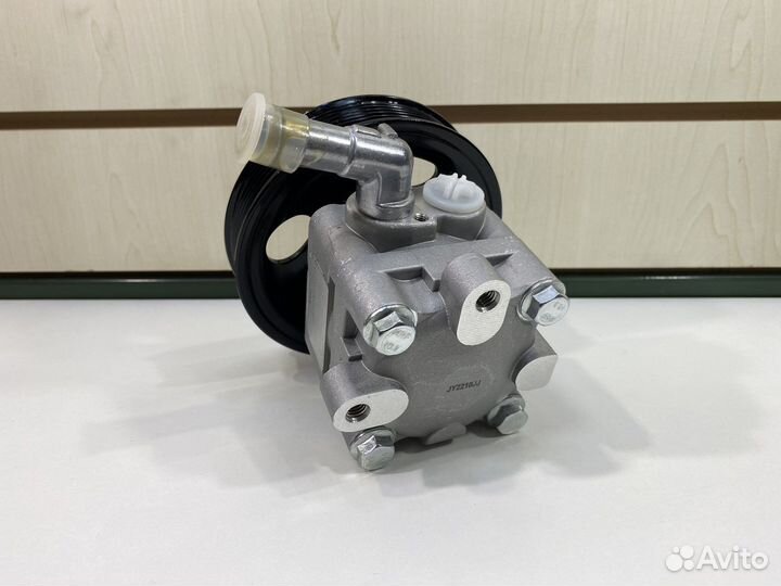 Насос гидроусилителя Nissan QR20DE, QR25DE Новый